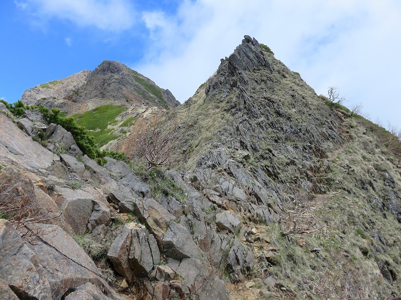 八ヶ岳キレット越えの登山道分かり難く所