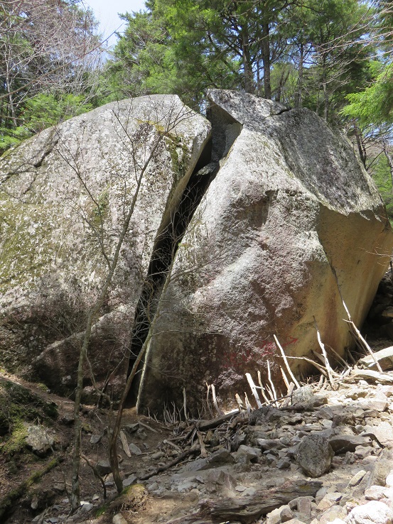 大きな岩瑞牆山