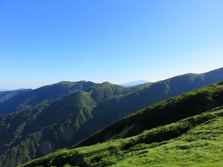 月山