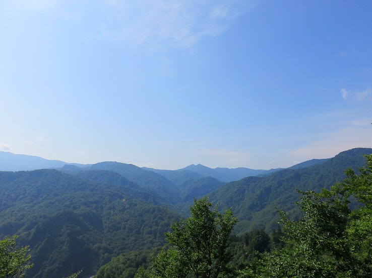 月山、念仏ヶ原の景色も見納め