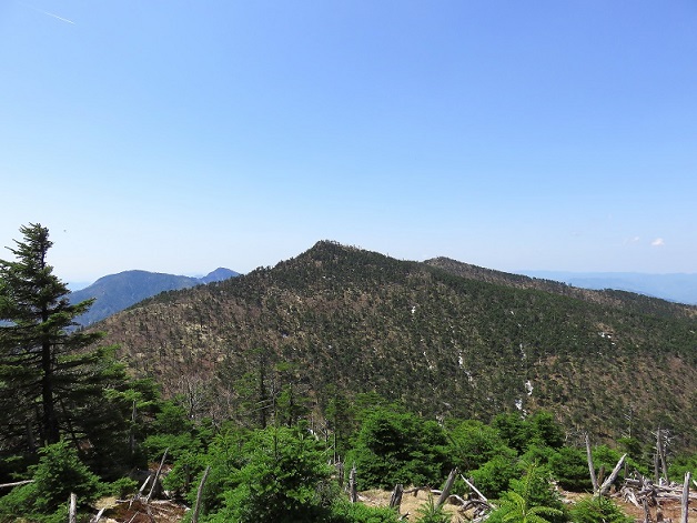 f:id:aohige0718:20161030223248j:plain 弥山から八経ヶ岳景色