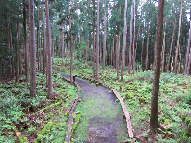 小雲取越のルート上にある松畑茶屋跡