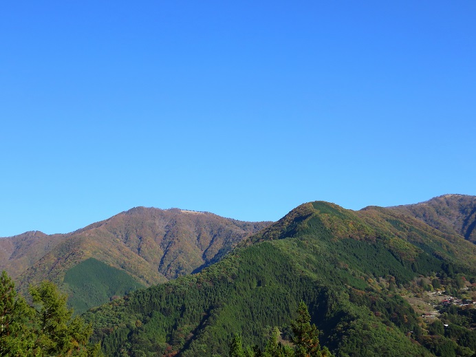 赤指尾根と石尾根景色