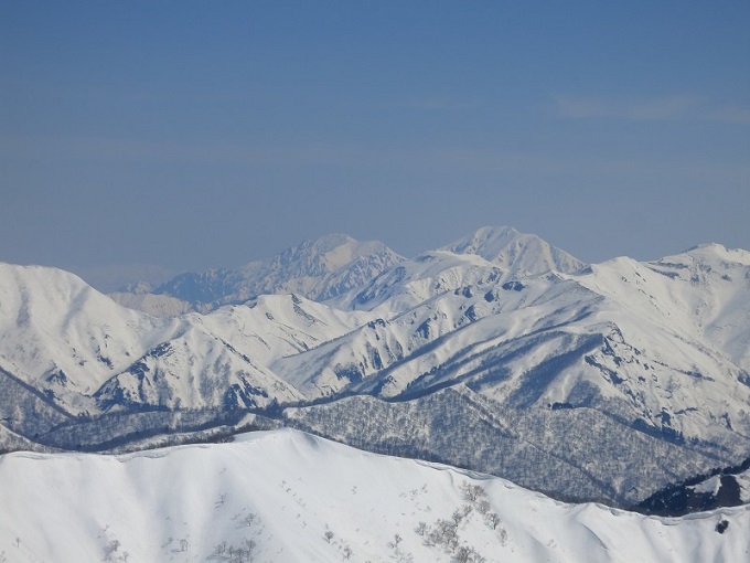 至仏山と燧ヶ岳の景色