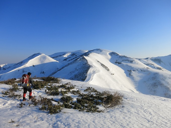 牛首山・巻機山登山の様子