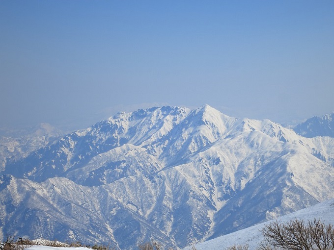 巻機山上越の山山頂