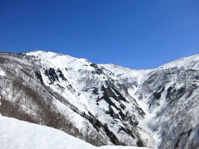 巻機山の天狗岩