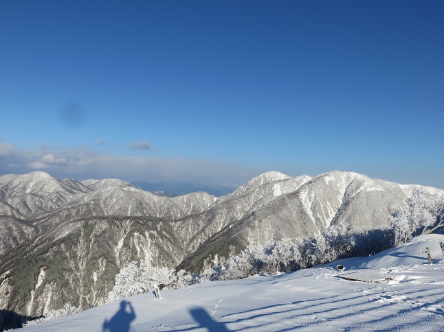 目指す蛭ヶ岳方面