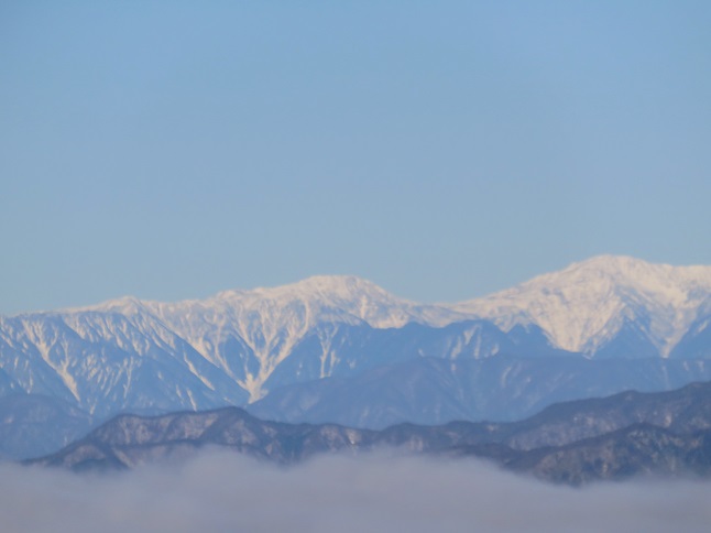  山中湖周辺から白峰三山