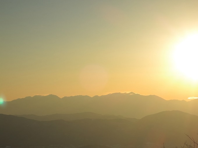 夕日に染まる南アルプルの山並み
