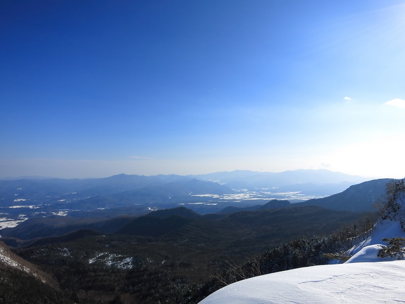 f:id:aohige0718:20161223172122j:plain 天狗岳への登山コースから奥秩父の山々景色