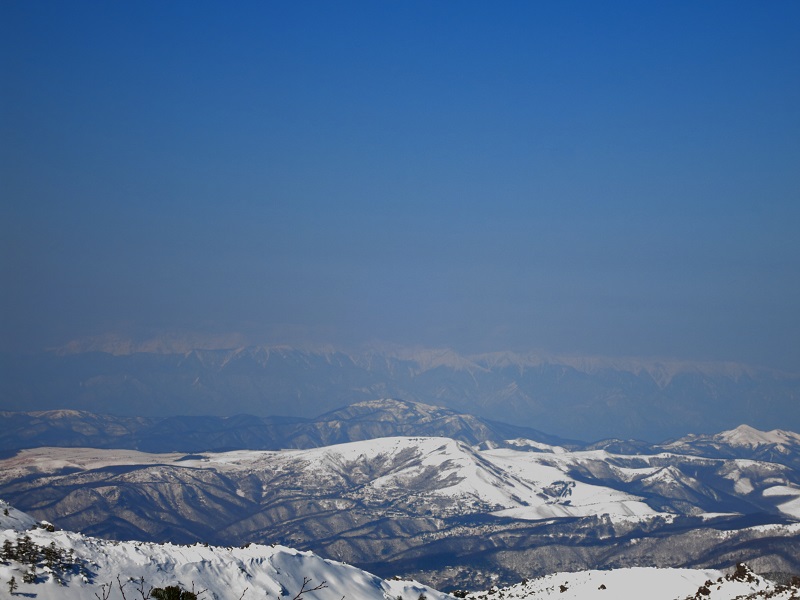 f:id:aohige0718:20161223172219j:plain 天狗岳から北アルプス方面景色