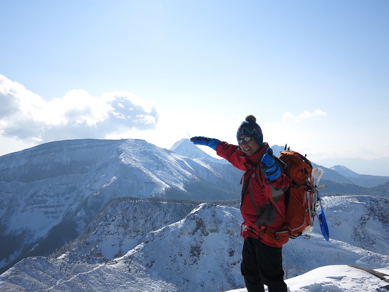 八ヶ岳の名峰厳冬期の赤岳方面の景色