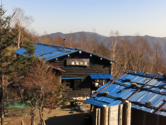 f:id:aohige0718:20170101221659j:plain 雁坂小屋