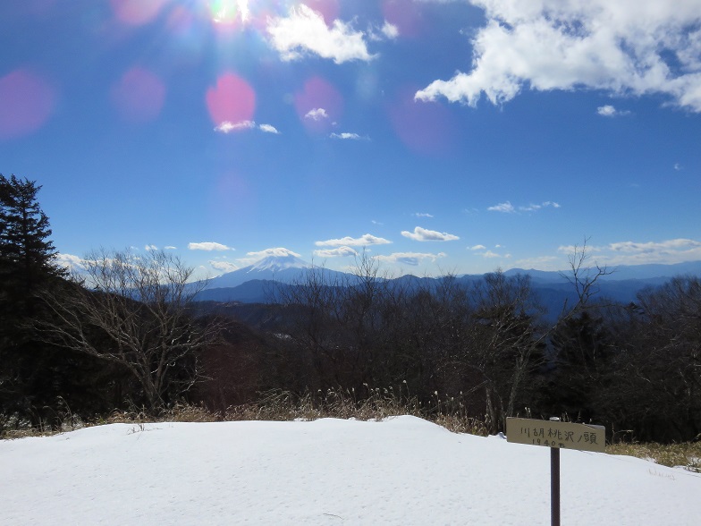 冬季の南大菩薩富士山眺望