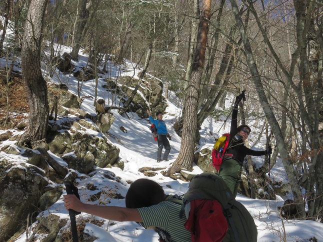 カメラを向けると反応