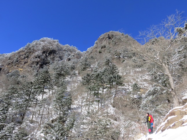 下から見えていた屏風岩