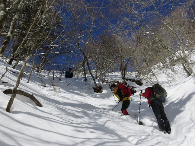 三つ峠山荘直下