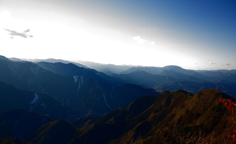 子持山日没の風景