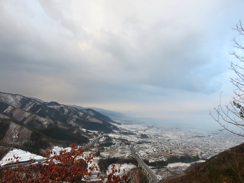 甲府盆地は白銀の世界