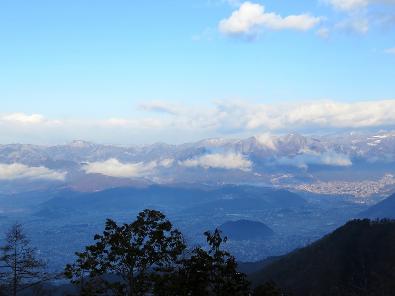 棚横手山への登山道南アルプス景色