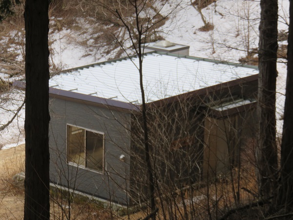 黍殻山避難小屋