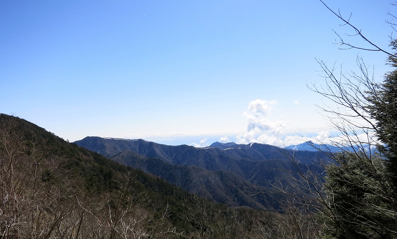 雲取山・石尾根展望