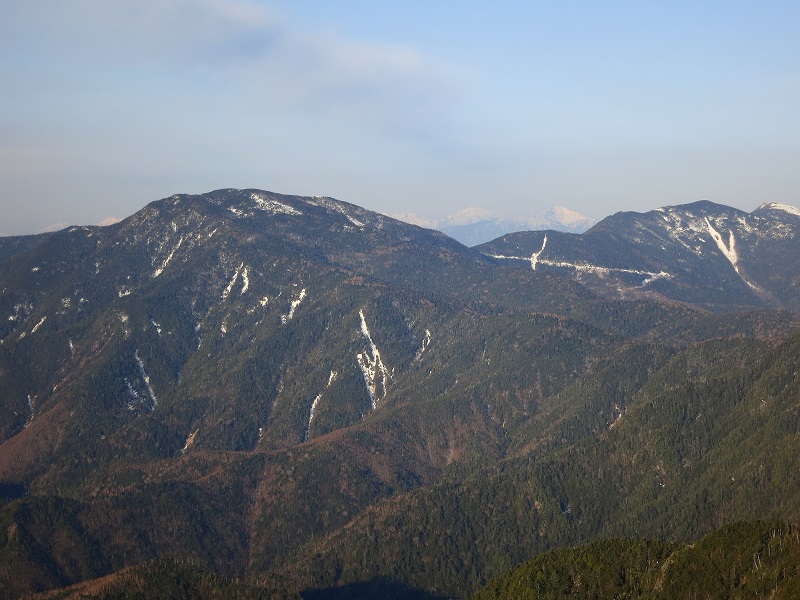 奥秩父縦走路国師ヶ岳・北奥千丈岳