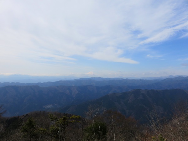 大岳山は良い景色の山頂