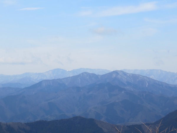 奥多摩三山の三頭山