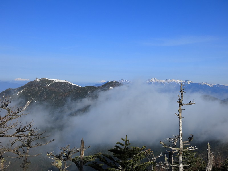 北奥千丈岳の近くで景色が開ける場所