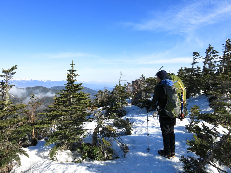 北奥千丈岳周辺は雪