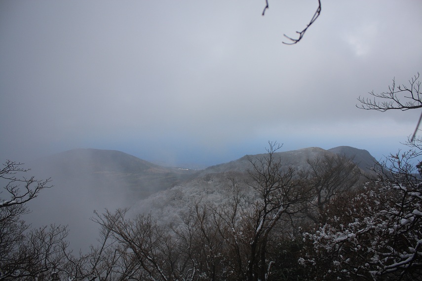 雪化粧に覆われた天城山万次郎岳・万三郎岳