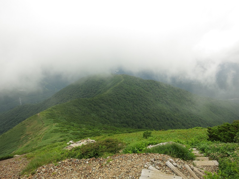 平標山の松手山コース