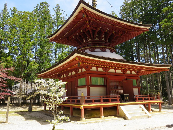 高野山東塔