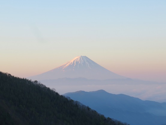 朝焼けの富士山