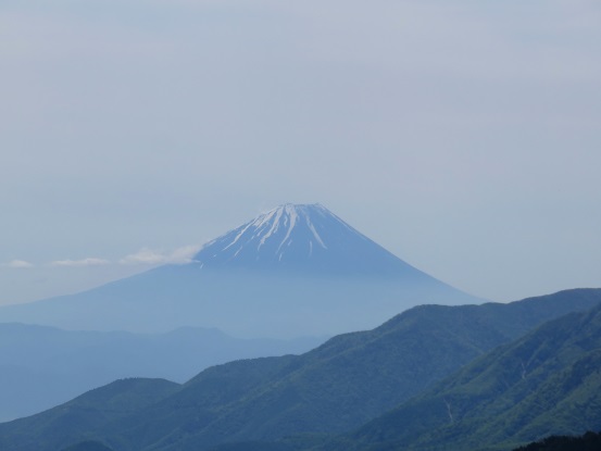 雨乞岳山頂からの富士山景景色