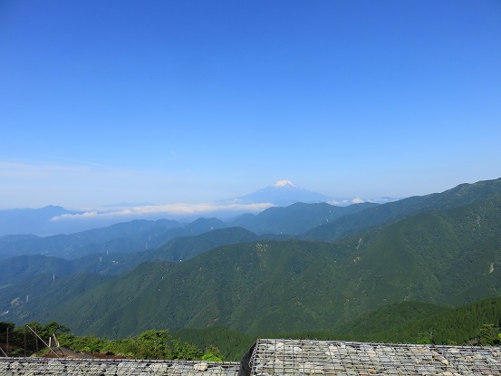 三ノ塔からの富士山の景色