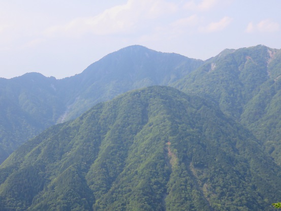 蛭ヶ岳が鍋割山周辺から見えた
