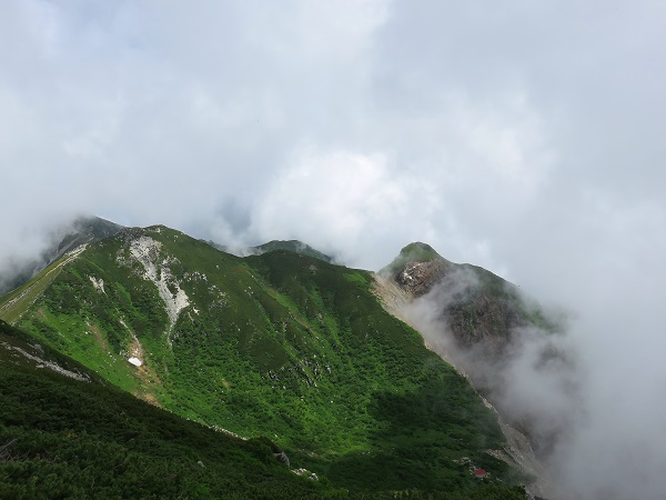 空木岳方面の展望