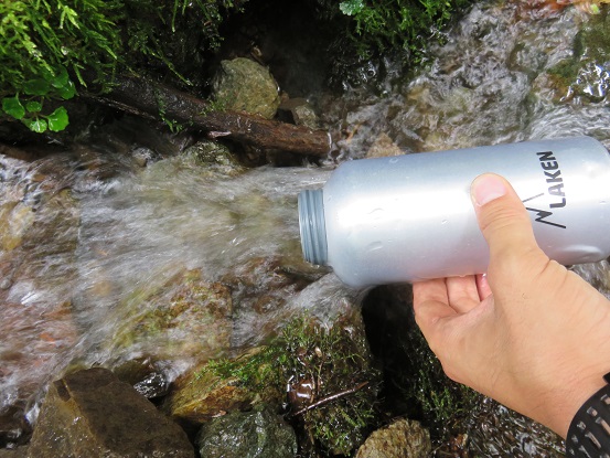 黒岳・すずらん峠水場