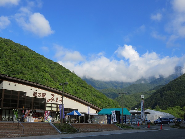 道の駅みとみから笠取小屋へ出発