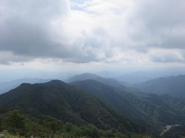 鍋割山から西のお山