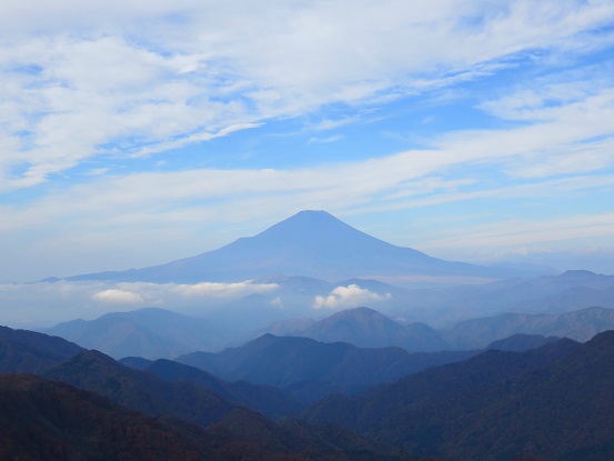 丹沢主脈・丹沢主稜富士山