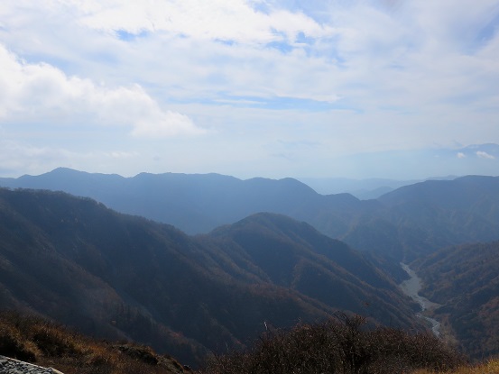 蛭ヶ岳の山頂からの景色