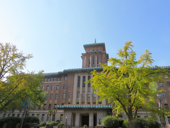 神奈川県庁（通称キング）