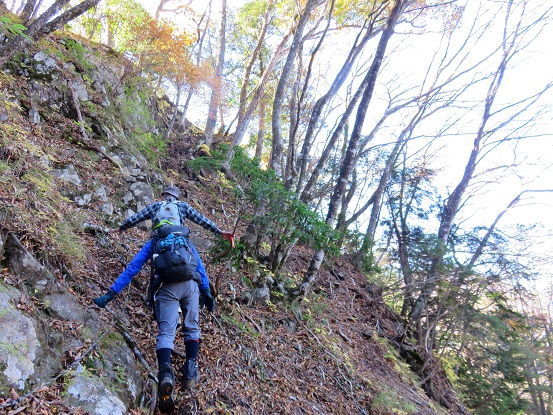 f:id:aohige0718:20171114200845j:plain 滑落注意斜面