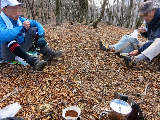 f:id:aohige0718:20171114201114j:plain コーヒー淹れて飲み