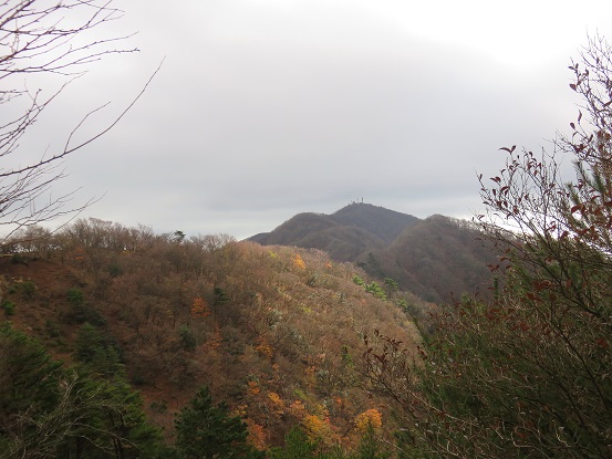 目指す大山とミズヒノ頭