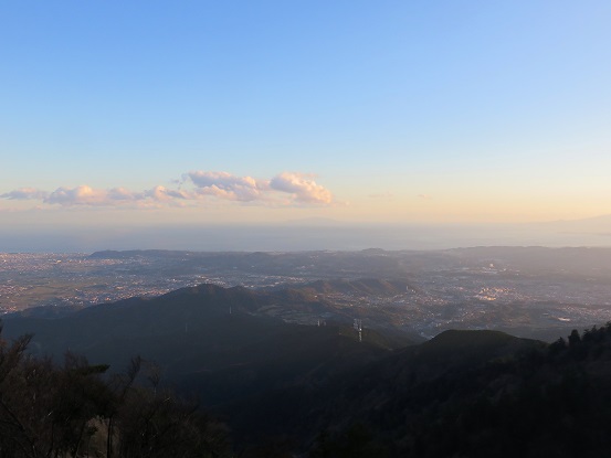 阿夫利神社下社・大山寺のライトアップ時間調整